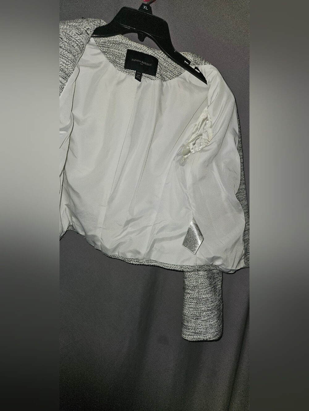 Banana Republic Light Gray Textured Asymmetrical Zip Blazer - Picture 7 of 7